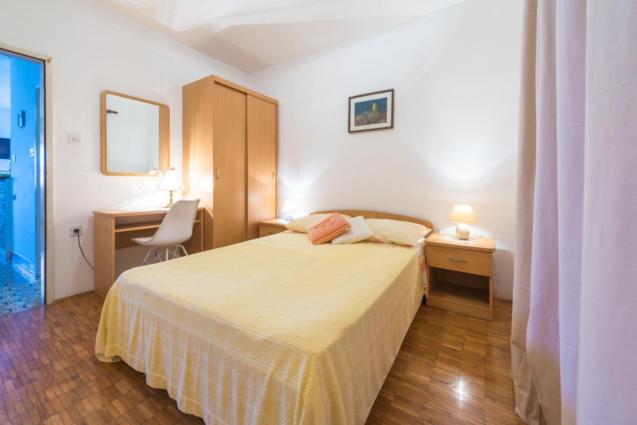 Bace Apartments クレック エクステリア 写真
